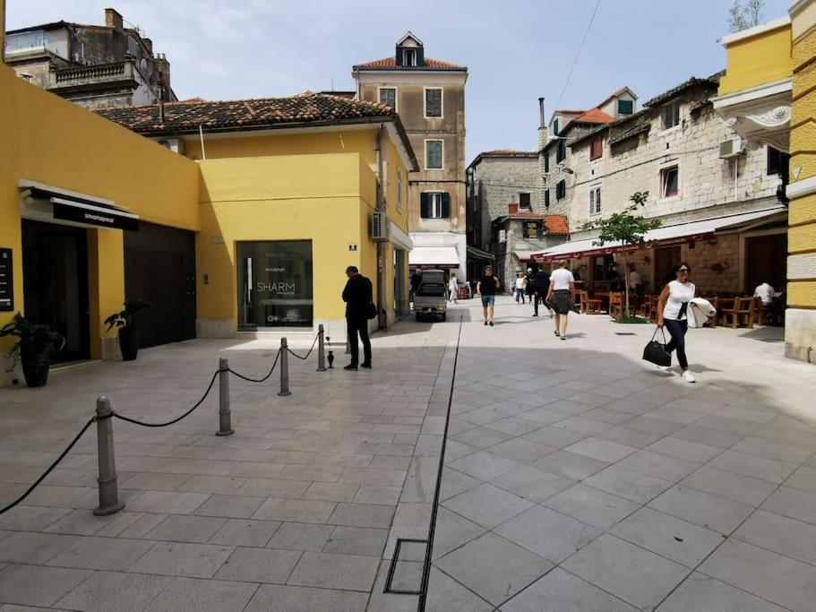 Teni Split Exterior foto